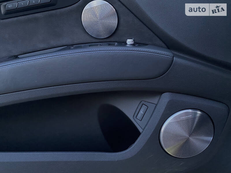 Позашляховик / Кросовер Audi Q7 2010 в Вінниці