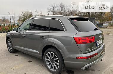 Внедорожник / Кроссовер Audi Q7 2015 в Харькове