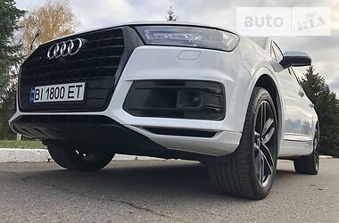 Внедорожник / Кроссовер Audi Q7 2016 в Полтаве