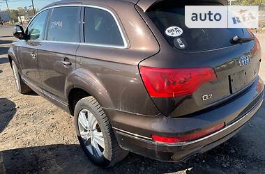 Позашляховик / Кросовер Audi Q7 2010 в Дрогобичі