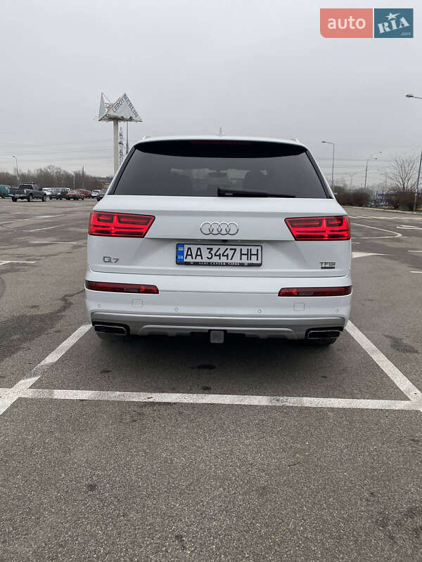 Внедорожник / Кроссовер Audi Q7 2017 в Киеве фото 7 Внедорожник / Кроссовер Audi Q7 2017 в Киеве
