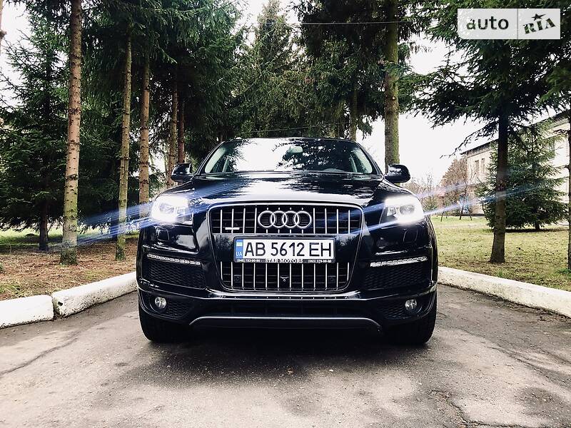 Позашляховик / Кросовер Audi Q7 2015 в Немирові