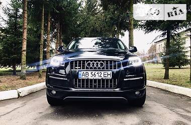 Позашляховик / Кросовер Audi Q7 2015 в 