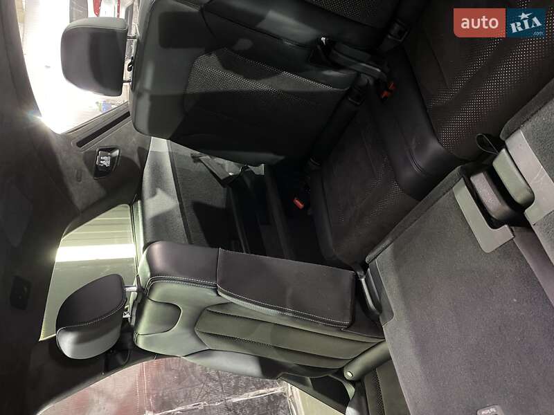 Внедорожник / Кроссовер Audi Q7 2017 в Киеве