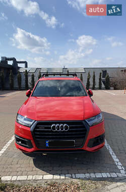 Внедорожник / Кроссовер Audi Q7 2017 в Киеве