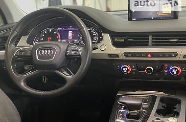 Внедорожник / Кроссовер Audi Q7 2015 в Ивано-Франковске