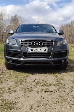 Позашляховик / Кросовер Audi Q7 2009 в Черкасах