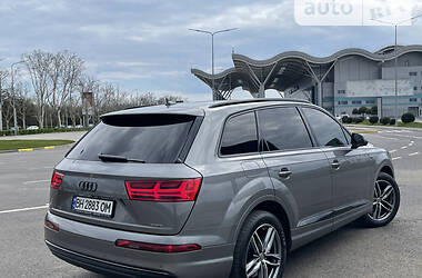 Внедорожник / Кроссовер Audi Q7 2016 в Одессе