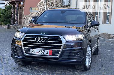 Внедорожник / Кроссовер Audi Q7 2017 в Ровно