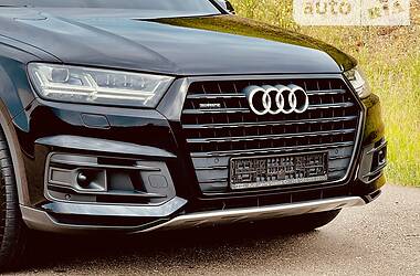 Позашляховик / Кросовер Audi Q7 2018 в Одесі