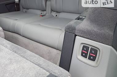 Внедорожник / Кроссовер Audi Q7 2016 в 