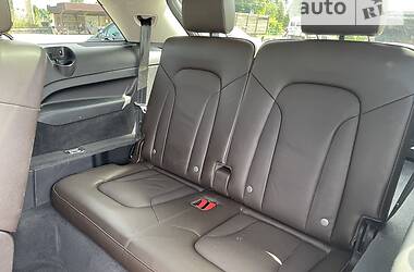 Внедорожник / Кроссовер Audi Q7 2013 в 