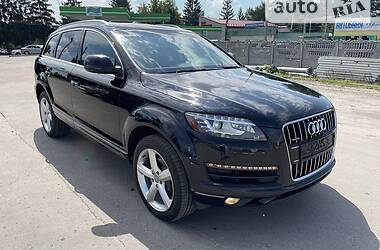 Внедорожник / Кроссовер Audi Q7 2013 в 