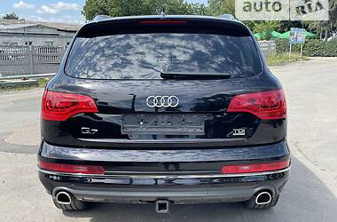 Внедорожник / Кроссовер Audi Q7 2013 в 