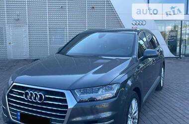 Внедорожник / Кроссовер Audi Q7 2018 в 