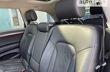Внедорожник / Кроссовер Audi Q7 2011 в 