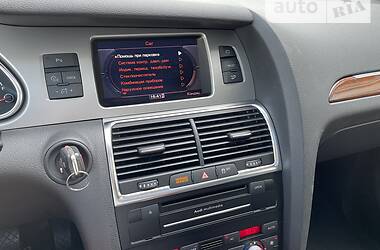 Внедорожник / Кроссовер Audi Q7 2011 в 