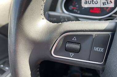 Внедорожник / Кроссовер Audi Q7 2011 в 
