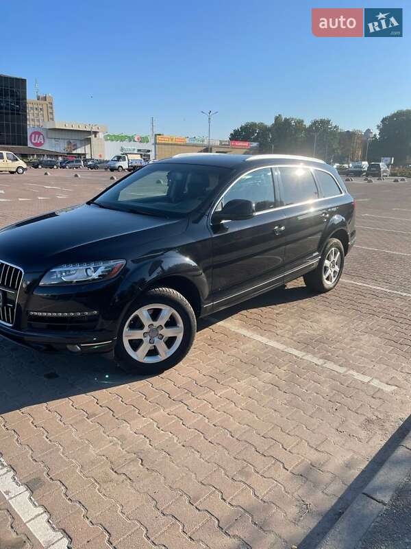 Позашляховик / Кросовер Audi Q7 2012 в Житомирі
