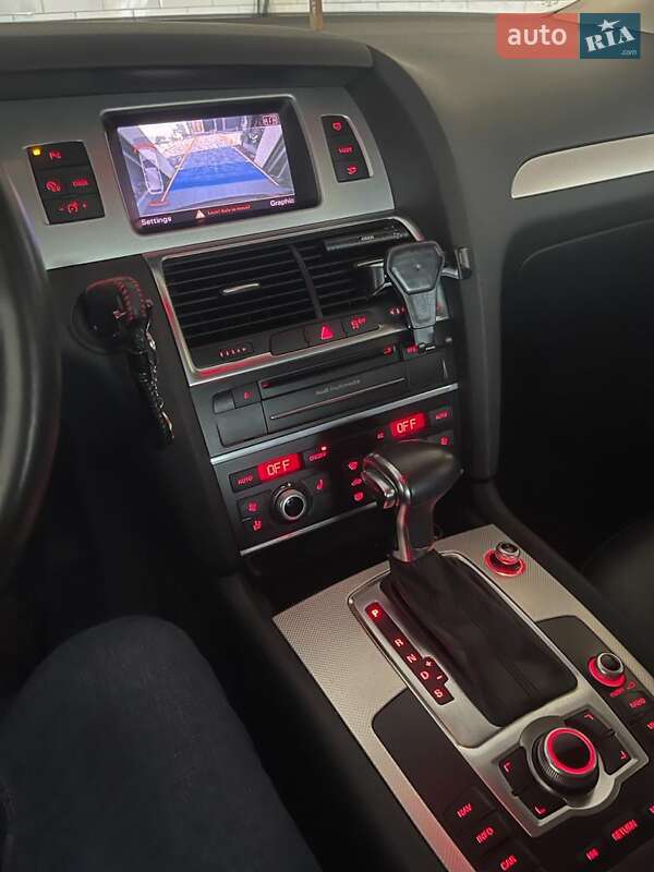 Позашляховик / Кросовер Audi Q7 2012 в Житомирі