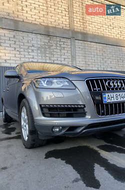 Внедорожник / Кроссовер Audi Q7 2012 в Днепре