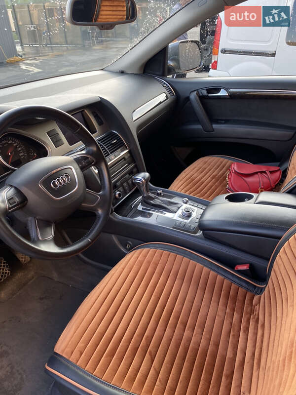 Внедорожник / Кроссовер Audi Q7 2012 в Днепре