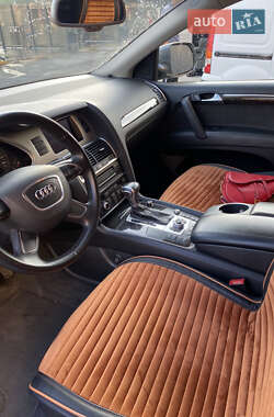 Внедорожник / Кроссовер Audi Q7 2012 в Днепре