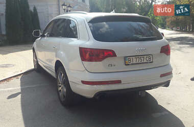 Внедорожник / Кроссовер Audi Q7 2013 в Полтаве