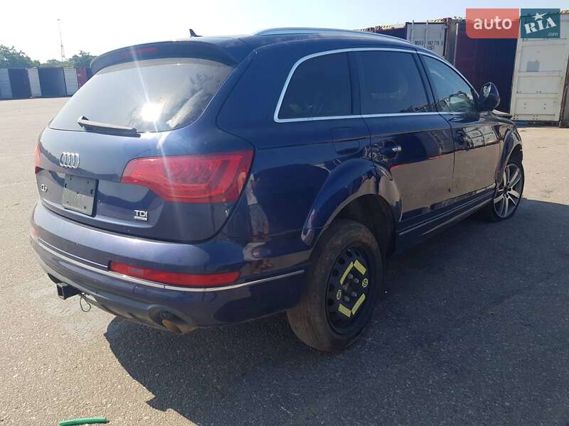 Внедорожник / Кроссовер Audi Q7 2012 в Харькове
