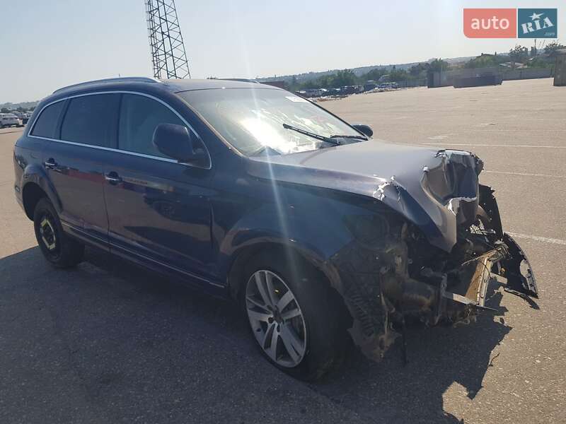 Внедорожник / Кроссовер Audi Q7 2012 в Харькове