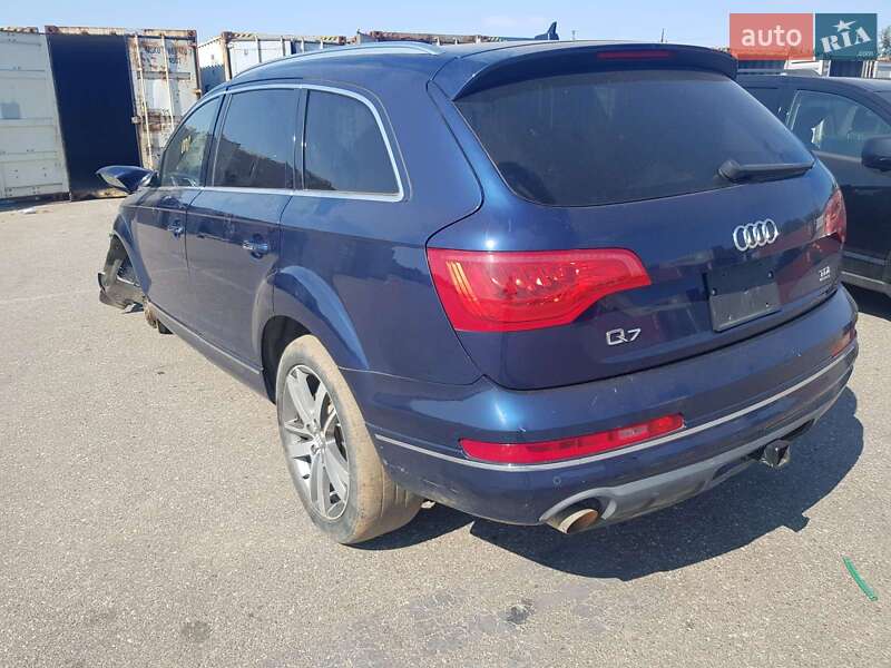 Внедорожник / Кроссовер Audi Q7 2012 в Харькове