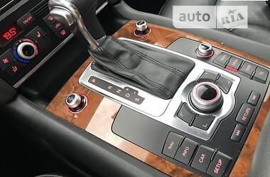 Позашляховик / Кросовер Audi Q7 2015 в Чернівцях