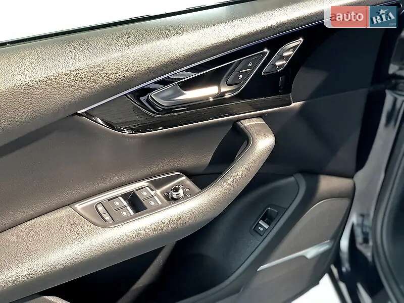 Внедорожник / Кроссовер Audi Q7 2016 в Белой Церкви