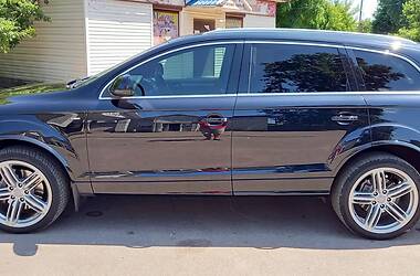 Позашляховик / Кросовер Audi Q7 2010 в Ічні