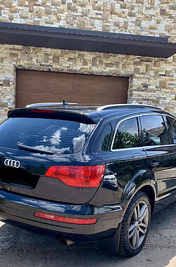 Внедорожник / Кроссовер Audi Q7 2007 в Бердянске