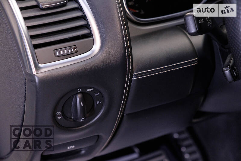 Позашляховик / Кросовер Audi Q7 2009 в Одесі