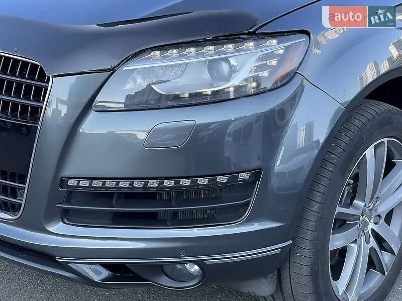 Позашляховик / Кросовер Audi Q7 2014 в Черкасах