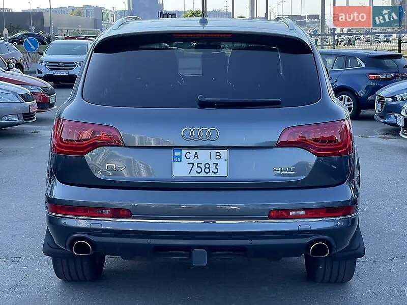 Позашляховик / Кросовер Audi Q7 2014 в Черкасах