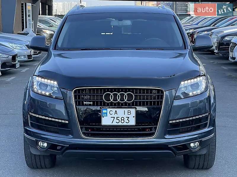 Позашляховик / Кросовер Audi Q7 2014 в Черкасах
