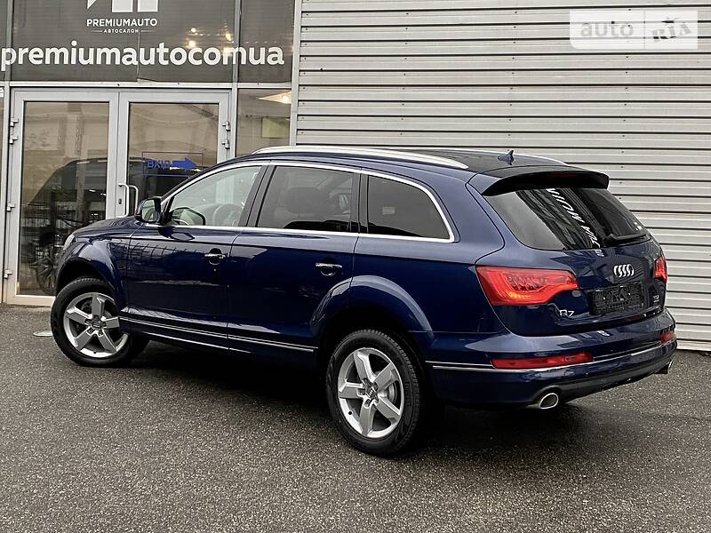 Внедорожник / Кроссовер Audi Q7 2012 в Киеве