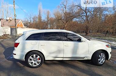 Внедорожник / Кроссовер Audi Q7 2006 в Николаеве