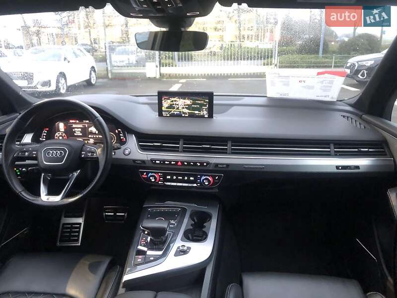 Внедорожник / Кроссовер Audi Q7 2017 в Кременчуге