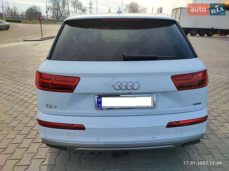 Позашляховик / Кросовер Audi Q7 2018 в Одесі