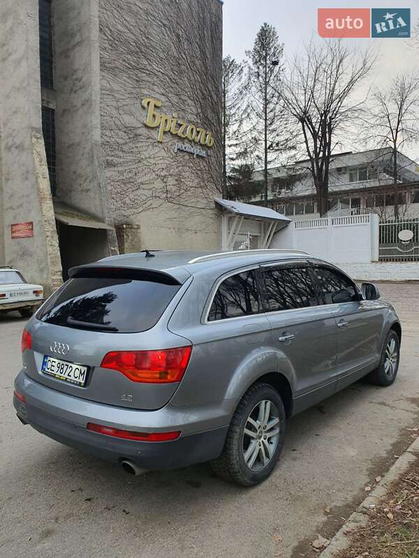 Внедорожник / Кроссовер Audi Q7 2007 в Черновцах