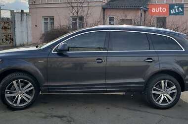 Позашляховик / Кросовер Audi Q7 2014 в Києві
