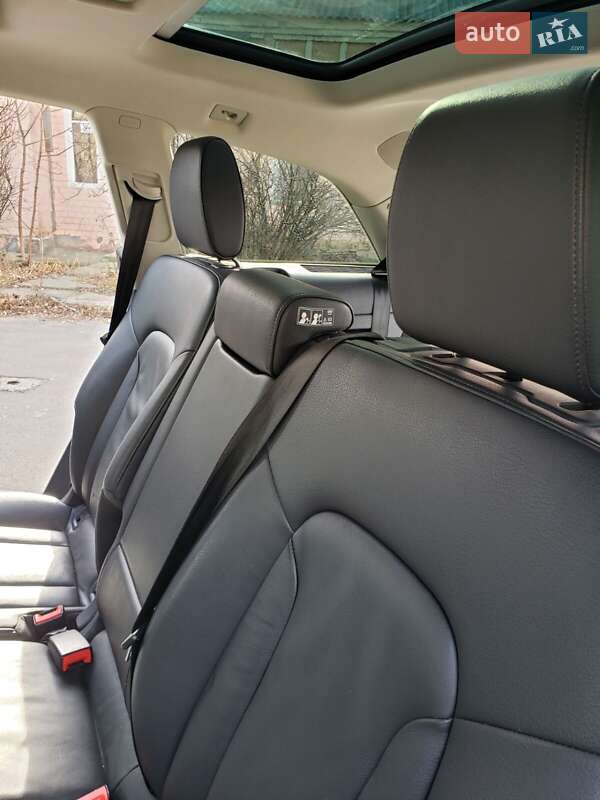 Внедорожник / Кроссовер Audi Q7 2014 в Киеве