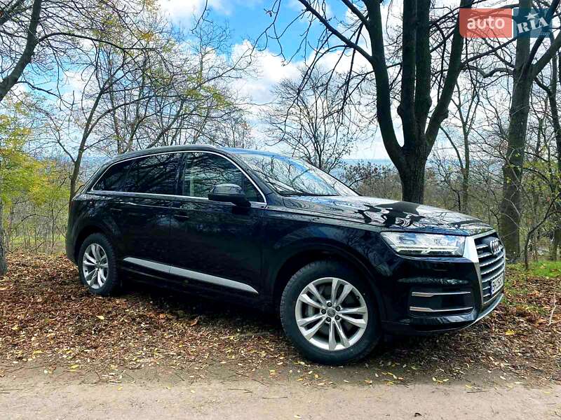 Внедорожник / Кроссовер Audi Q7 2019 в Одессе