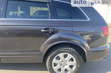 Универсал Audi Q7 2011 в 