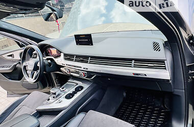 Позашляховик / Кросовер Audi Q7 2015 в Одесі