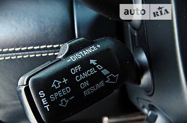Позашляховик / Кросовер Audi Q7 2012 в 